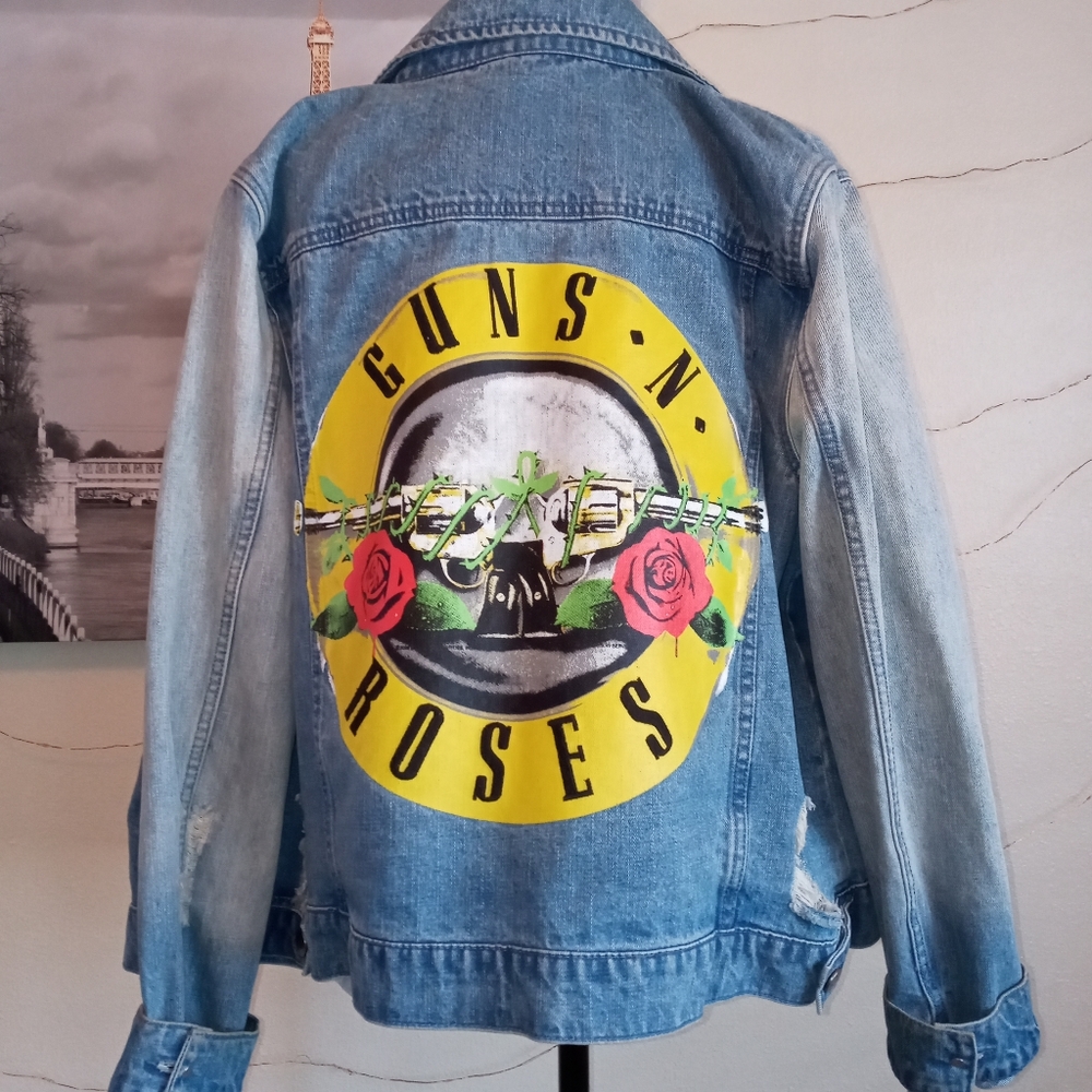 Forever 21 Distressed denim jean jacket.